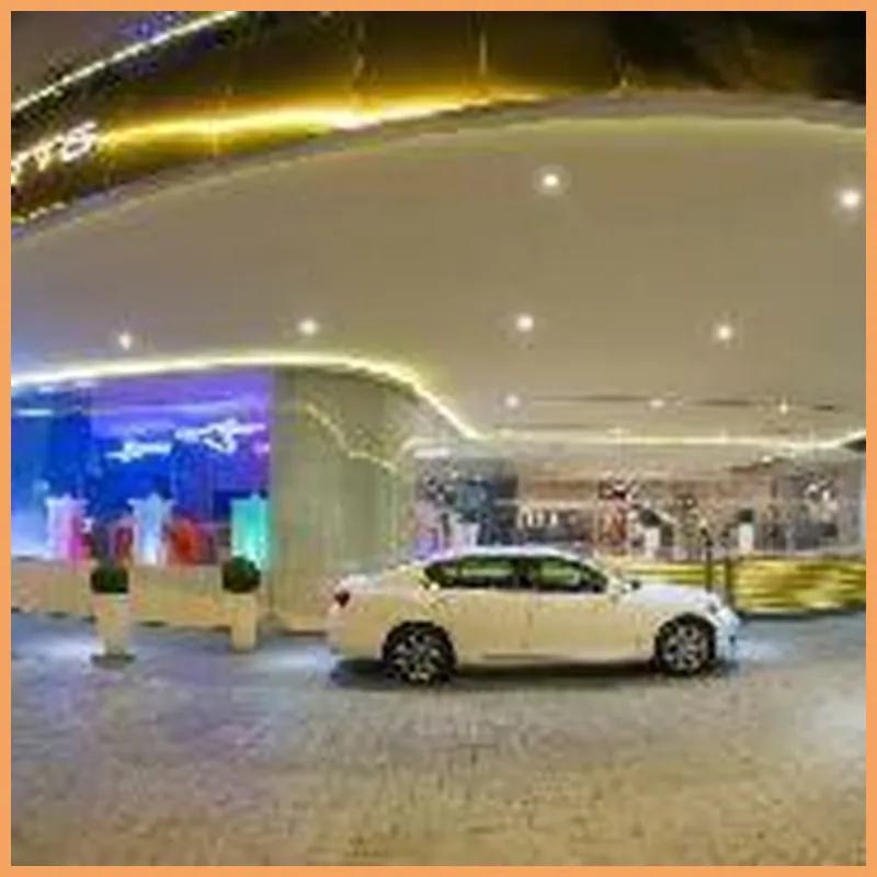 Royal Plaza on Scotts Hotel 호텔 이미지