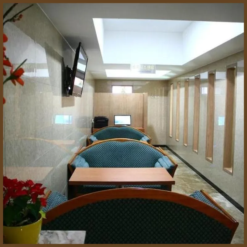 Metro Pol Tourist Hotel 호텔 시설 이미지