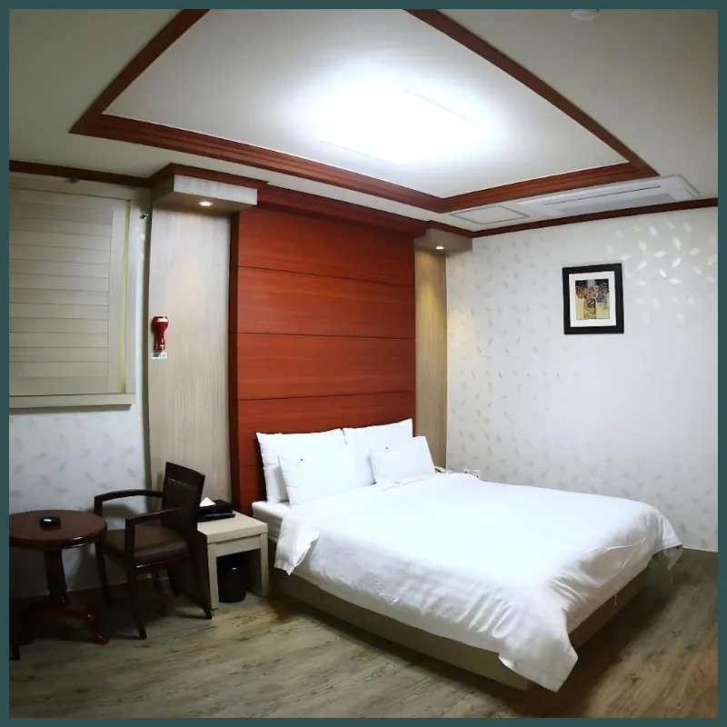 Metro Pol Tourist Hotel 호텔 내부 이미지