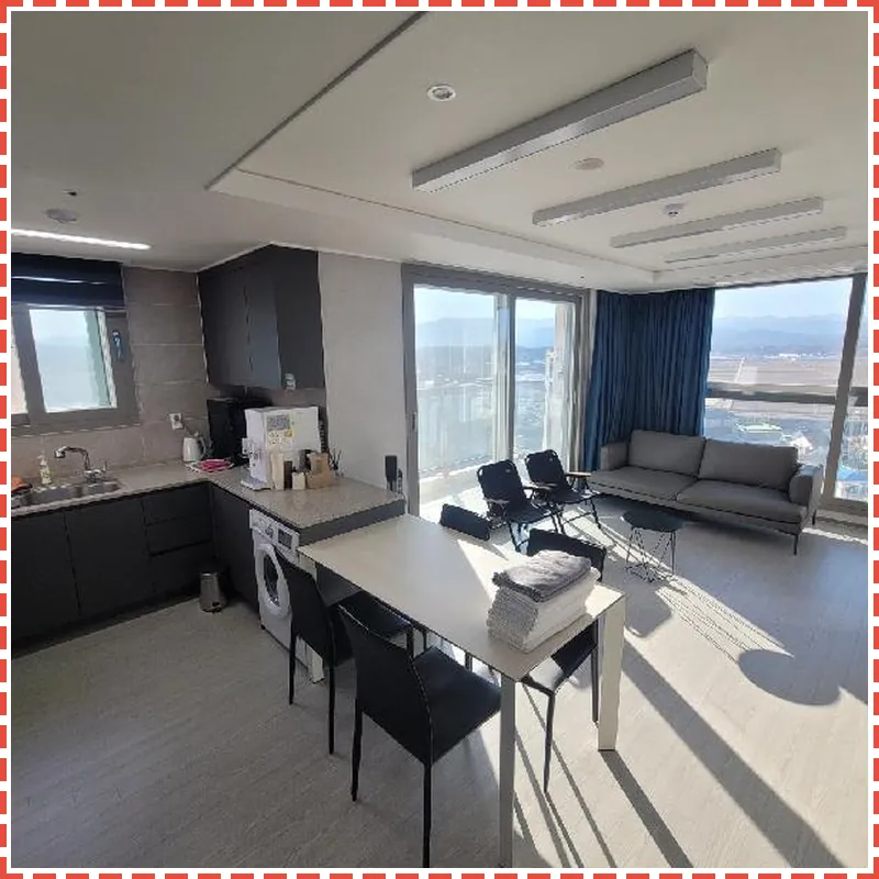 Goodstay Gangneung half ocean view suite  SaCheon 호텔 내부 이미지