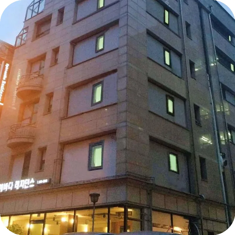 E-Residence 호텔 이미지