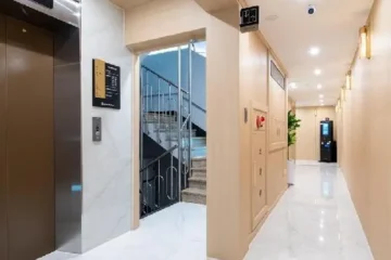 호텔 앤레스트