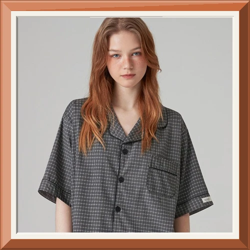 [해원 PICK] 실크핏 더스트 반팔 카라 커플 잠옷 세트 여름 홈웨어 남녀공용 사진1