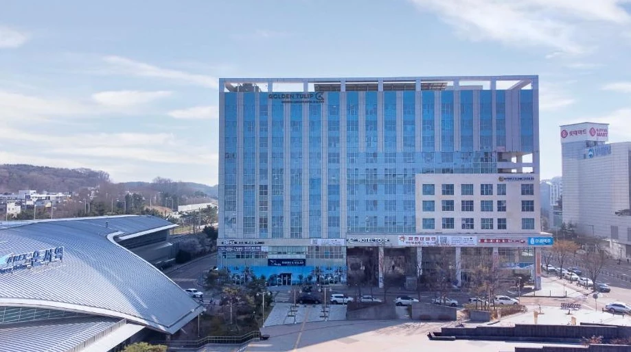 인천공항 글로벌 호텔 & 스위트(운서역) (Incheon Airport Global Hotel & Suites (Unseo Station)) 외관